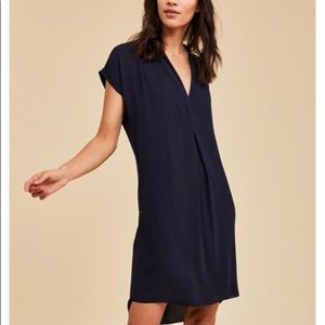 MONK & LOU Black Short Sleeve V-Neck Mini Shift Dress XXS